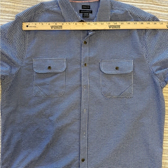 Interaffair Classic Fit Blue Checkered Short Sleeve Button Up, Size XL - Picture 3 of 7